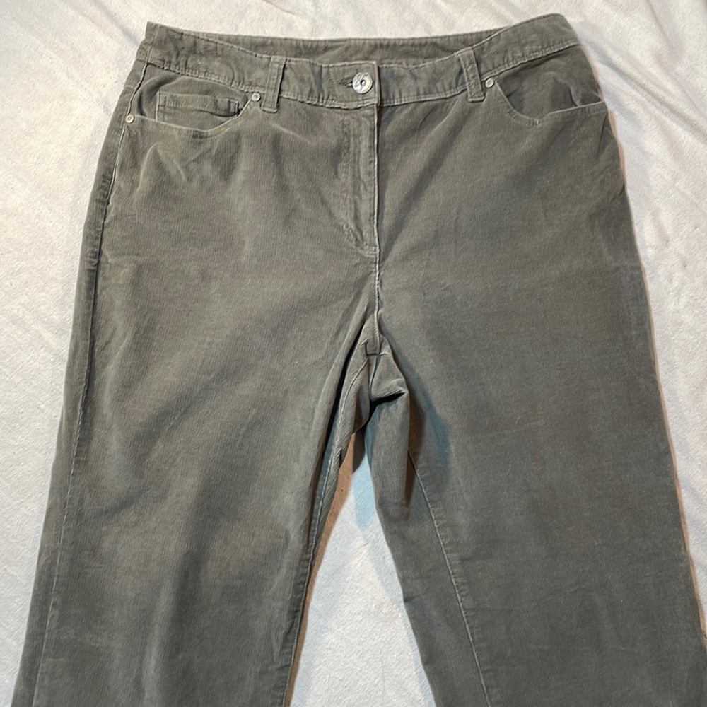 Style & Co gray green corduroy jeans size 14